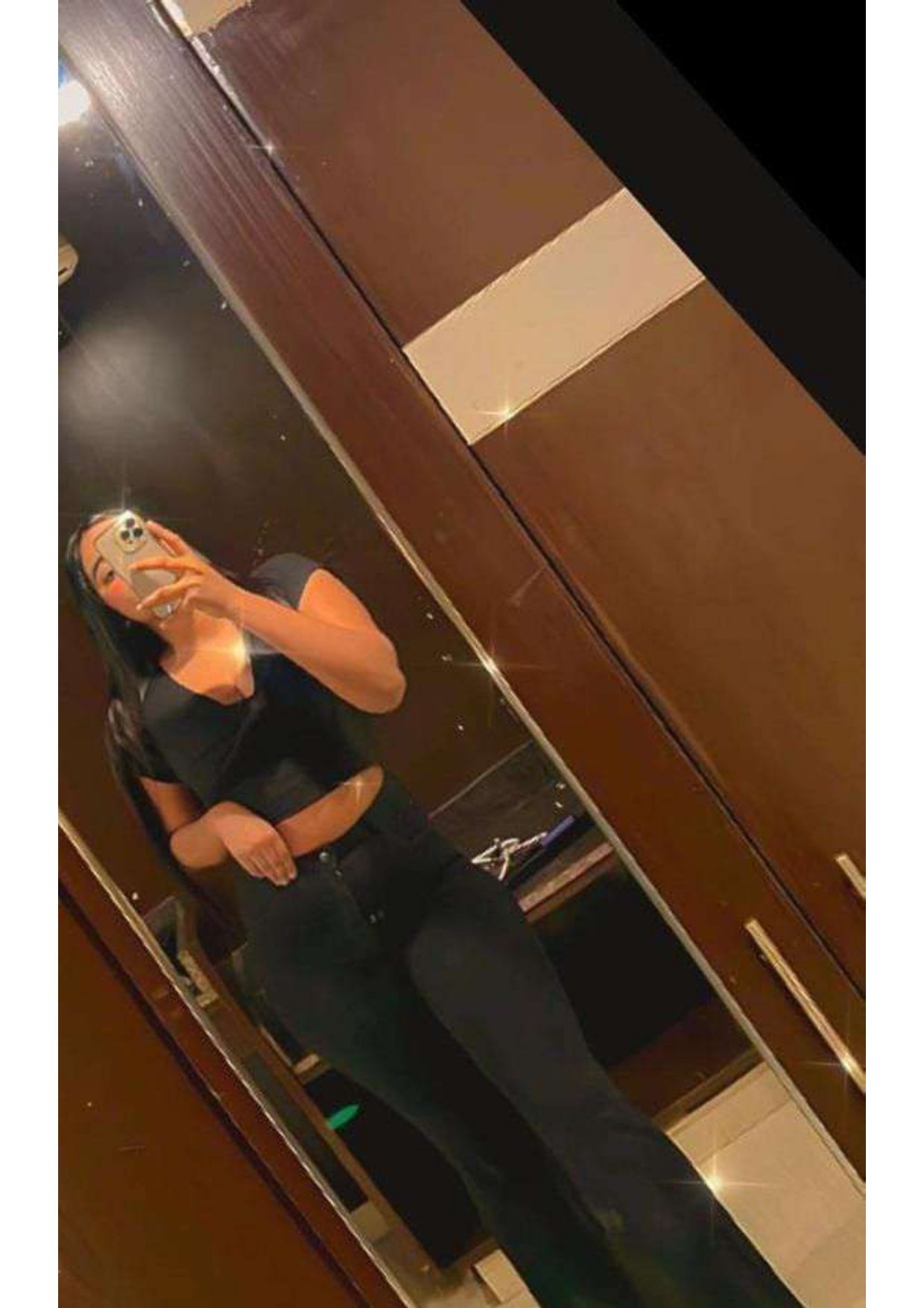 /storage/photos/1/aadhrika-mariot-recep/MARRIOT RECEPTIONIST ( GIRL FRIEND EXPERIENCE) (4)_page-0003.jpg